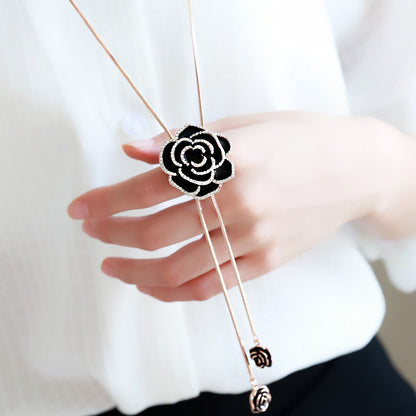 Long collier rétro avec pendentif rose