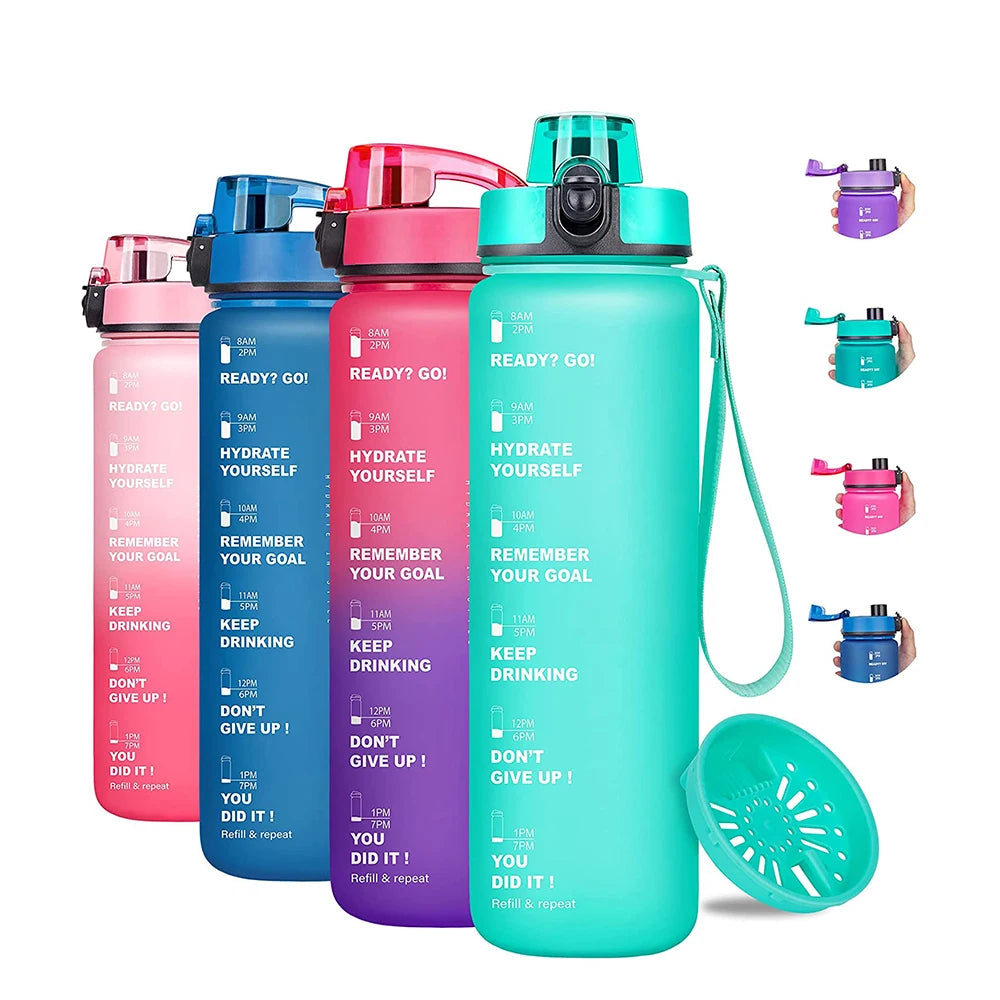 Gourde de sport 950 ml sans BPA avec repère horaire et bouchon rabattable