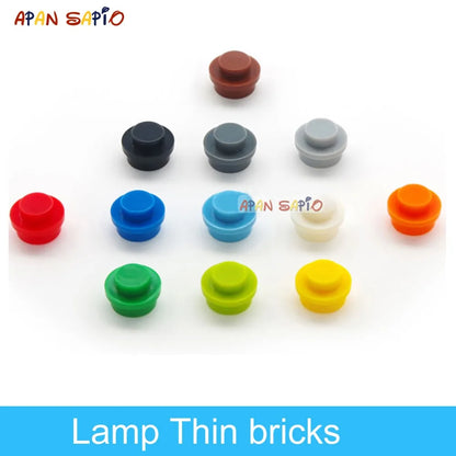 Jeu de construction avec figurines et briques lumineuses, 600 pièces