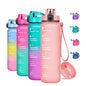 Gourde de sport 950 ml sans BPA avec repère horaire et bouchon rabattable
