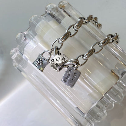 Bracelet vintage avec étoile à six branches