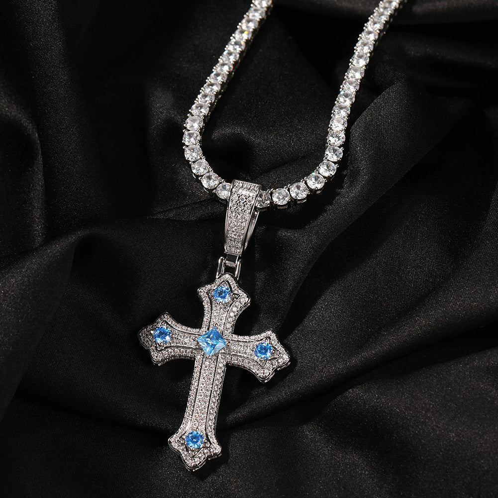 Collier rétro avec pendentif croix