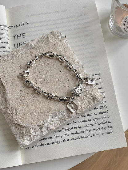Bracelet vintage avec étoile à six branches