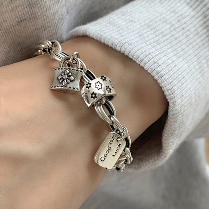 Bracelet vintage avec étoile à six branches