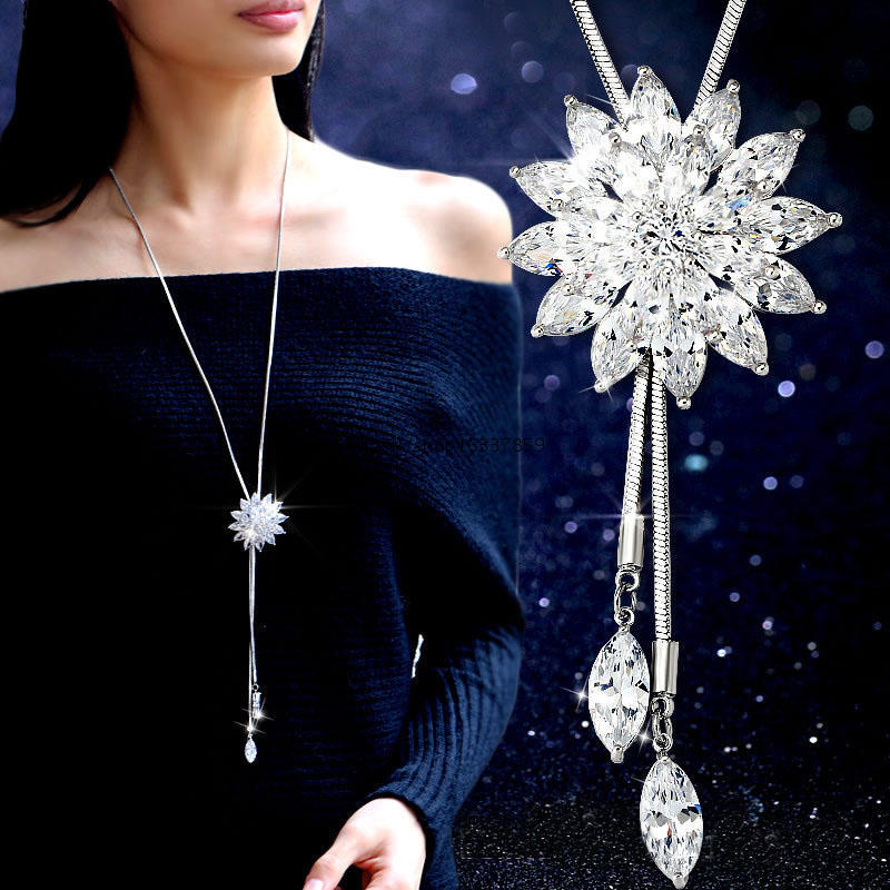 Long collier rétro avec pendentif rose