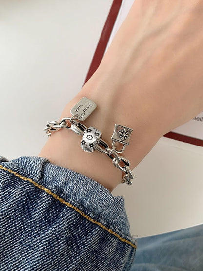 Bracelet vintage avec étoile à six branches