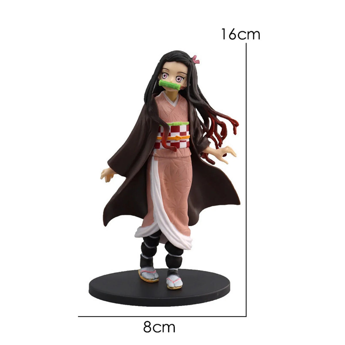 Figurine de guerrier d’anime en pose de combat